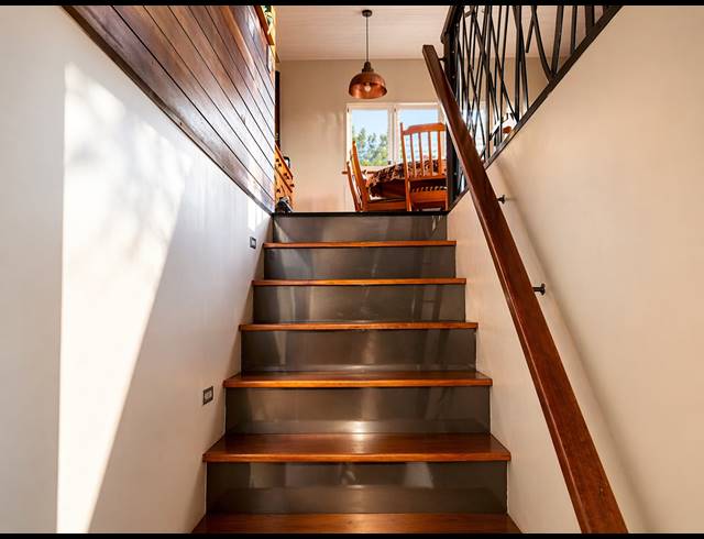 3 BEDROOM HOUSE FOR SALE IN AMSTERDAMHOEK